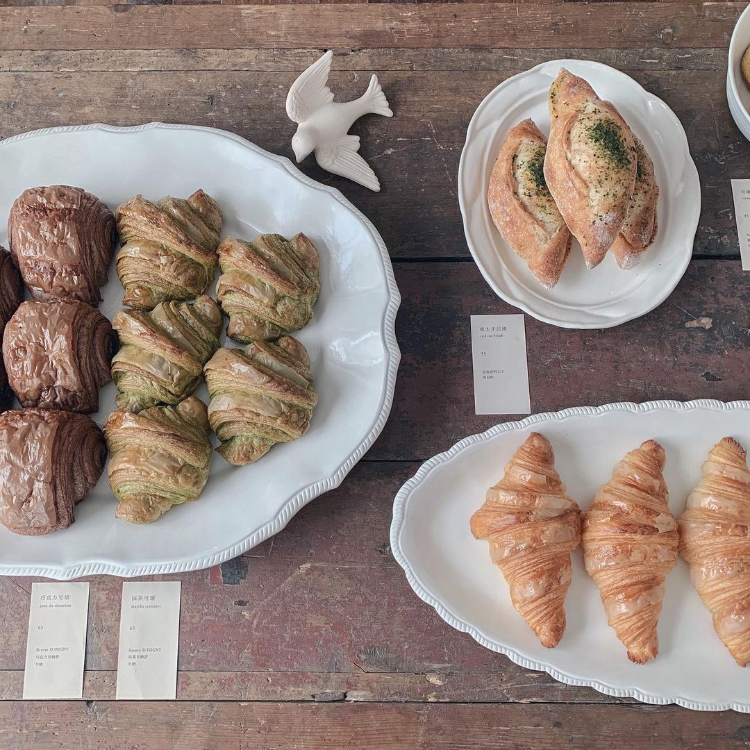 嘉義美食推薦～麵包控最愛「小花麵包店」一週只開兩天的隱藏版美食！