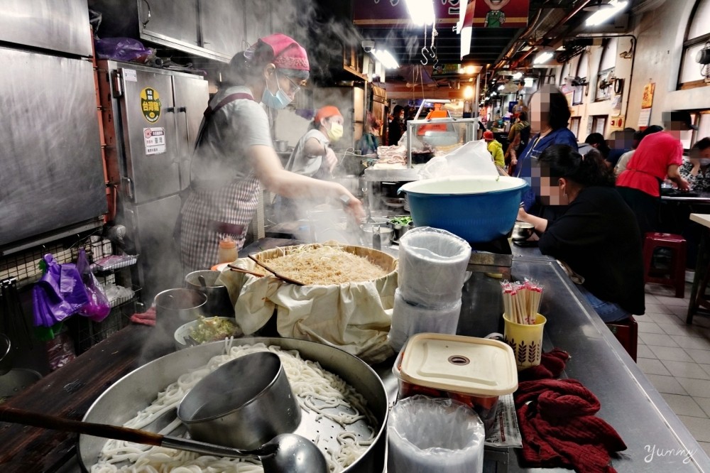 基隆美食推薦「阿惜仔古早味」基隆仁愛市場早餐，美味便宜的銅板小吃！