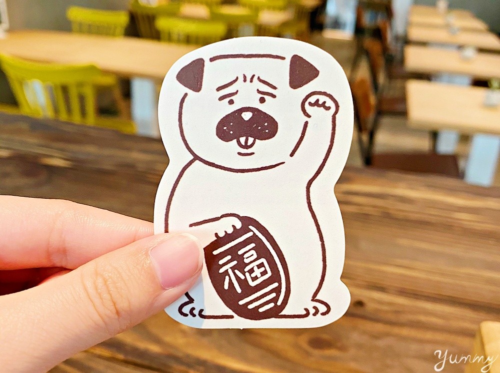 台北松山美食推薦～微風南京巷弄中的早午餐店「阿福號」，不只有好吃的三明治還有可愛的店狗！