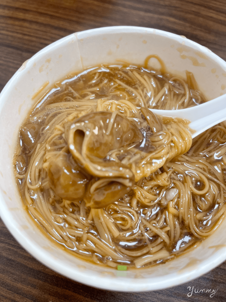 大安區美食推薦「13古早味大腸麵線」銅板美食！傳統的好滋味，光聞味道就令人垂涎三尺～