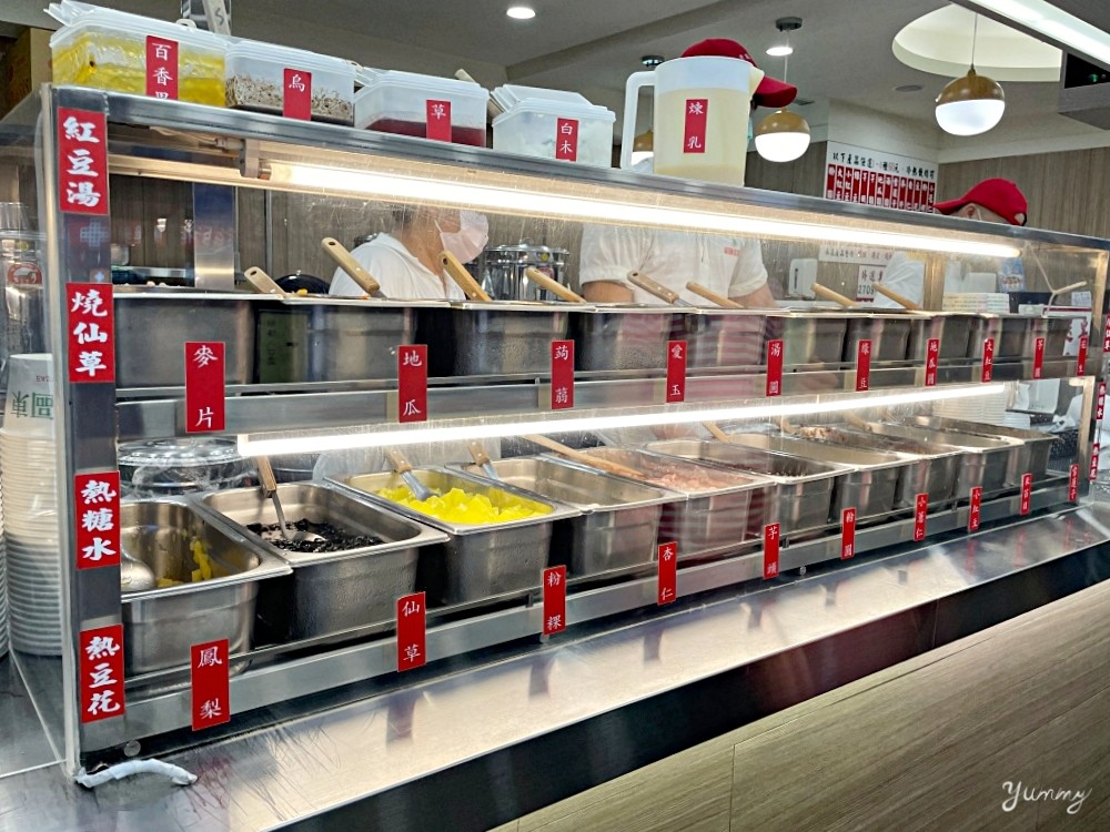 台北美食推薦「東區粉圓」東區必吃老字號冰店，有到東區絕對必訪的人氣排隊名店，你吃過了嗎？