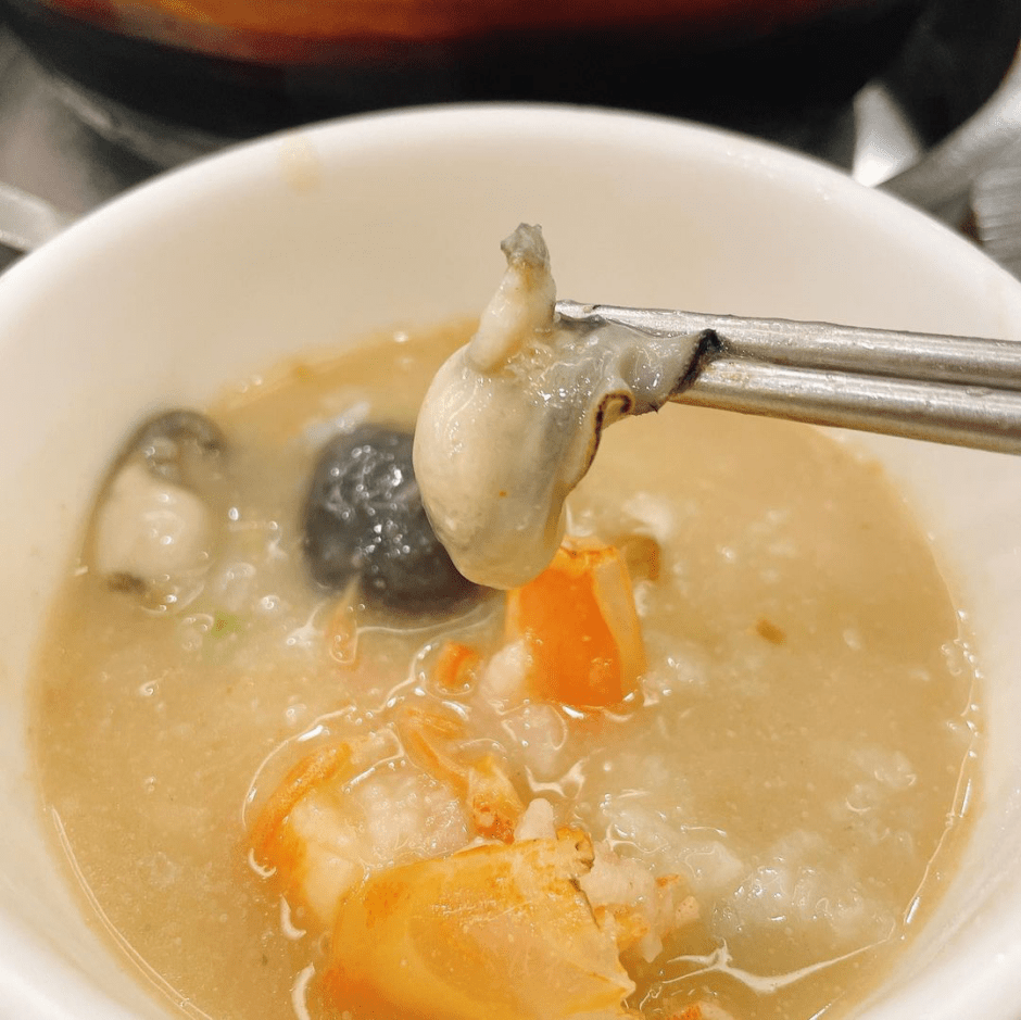 台北板橋區美食「潮州六必居沙鍋粥」現點現做、精心熬煮，給你滿滿的澎湃好料～