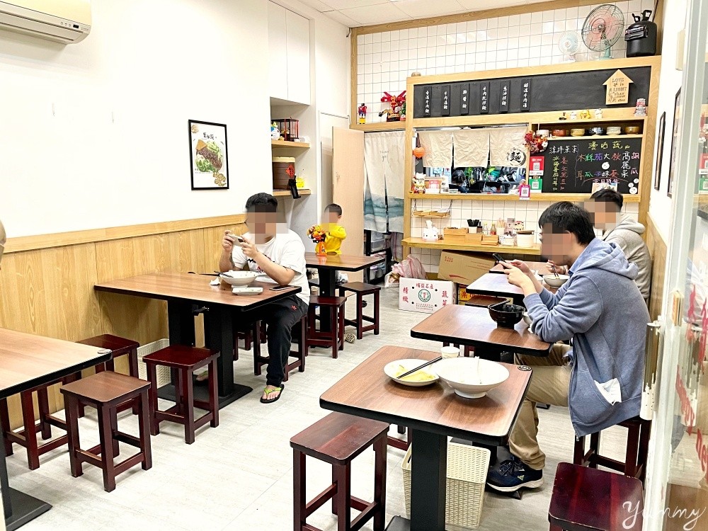 台北美食推薦「饗初麵」信義區隱身巷弄裡的麵館，獨特滋味令人一吃驚艷！