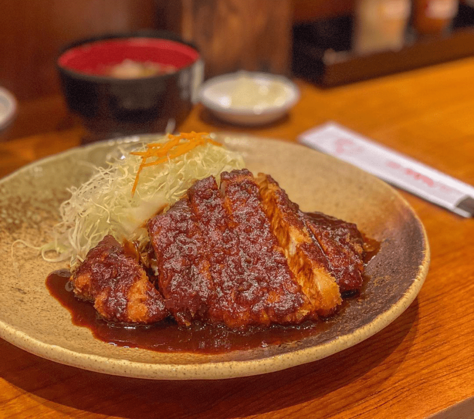 東門美食「矢場味噌豬排」來自名古屋的好滋味 味增炸豬排 厚實多汁又甘甜