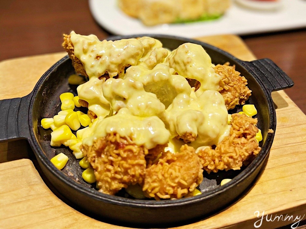 大直美食推薦「涓豆腐」韓式料理，起司控必吃起司瀑布香酥雞！