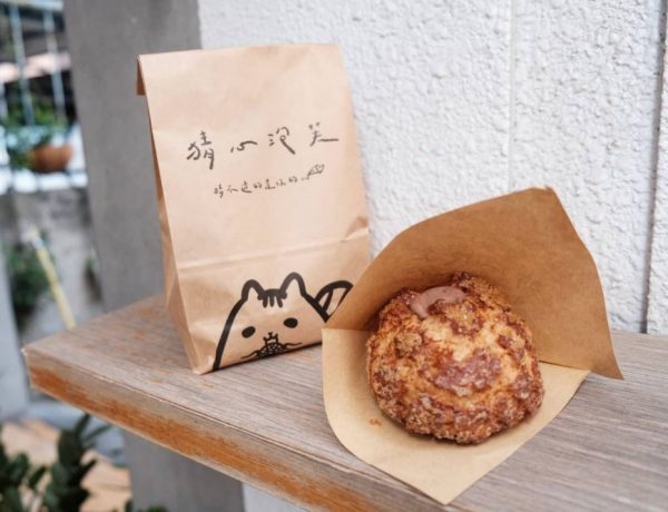高雄美食｜猜心泡芙｜苓雅區銅板小吃｜只營業三小時的排隊美食